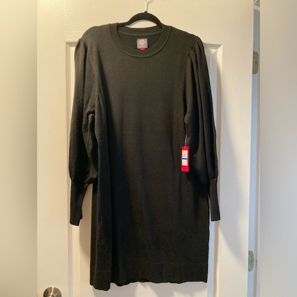 Vince Camuto black sweater dress. NWT. Size XL. - Picture 2 of 3